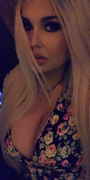 Escort trans Транссексуалка Настя